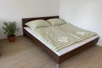 Image de Kiadó lakás a belvárostól 1kmre
