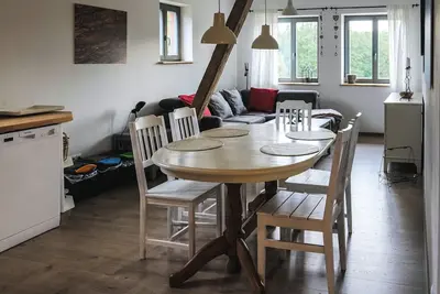 Image de Schleiereule -Location-Supérieure-Salle de bain privée séparée-Vue sur la cam. . .