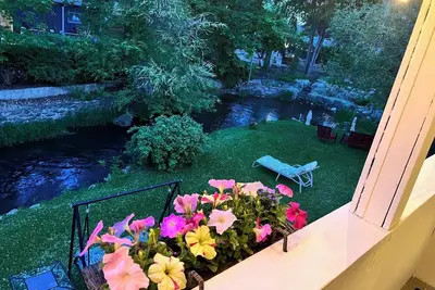 Image de Upper House 2 bedroom Kelowna's Little Island near downtown, hospital and lake