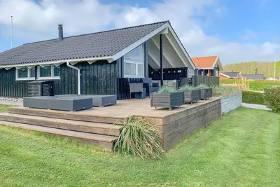 Image de Superbe maison à Sjølund avec sauna