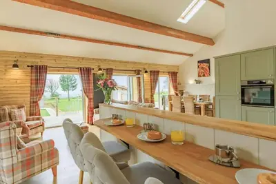 Image de The Cow Shed - Luxury 5* Dorset barn conversion with private hot tub