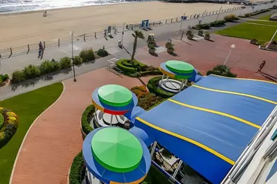Image de Virginia Beach Ocean Views! One Bedroom Suite.