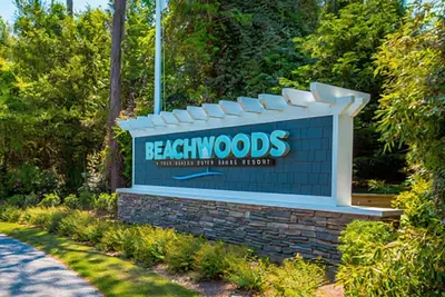 Image de Beachwoods Resort - 1 bedroom · Outdoor Adventure! One Bedroom Suite.