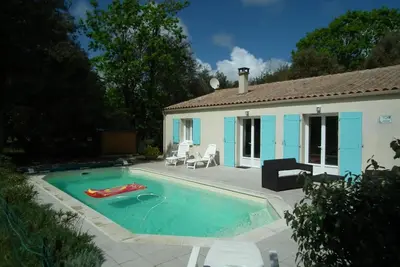 Image de Maison récente 4 pièces avec piscine, accès privé à la mer et parking à Saint-Pierre-d'Oléron