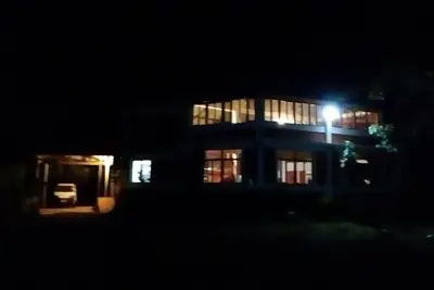 Image de Ancestors Lodge. Walking tour free. Camping site available. Private bathrooms. . .