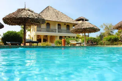 Image de Villa Sarabi - Cozy house for 8 people, 4 minutes to the beach with cook