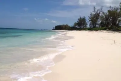 Image de Adorable remodeled cottage-Ocean Front on Coco Bay-20% Winter Discount!