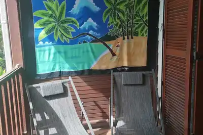 Apt in residence with swimming pool