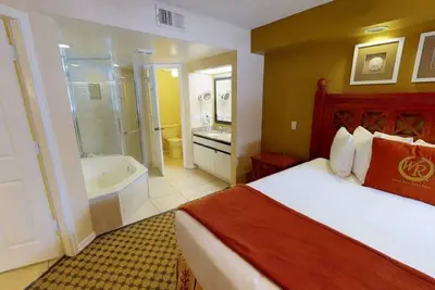 Image de Spacious Two-Bedroom w/Lockoff Villa at Westgate Lakes Resort & Spa