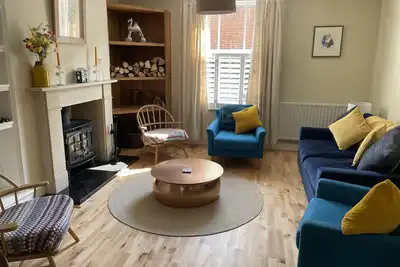 Image de Lovely central townhouse in Woodbridge (pet-friendly)