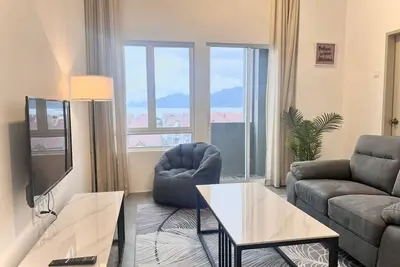 Seaview Cube l w/ Rooftop Pool