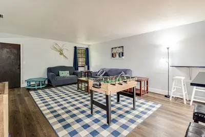 Image de 2-Story 3/2. 5 Townhome in the heart of Downtown Deland