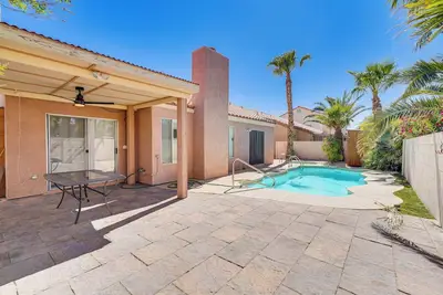 Image de Sleek Vegas Home w/ Private Pool, Game Room!