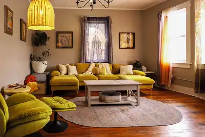 Image de Bright Bisbee Cottage w/ Air Conditioning!