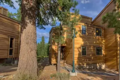 Image de Northstar Resort Gold Bend Condominium In Truckee/LAkE Tahoe!