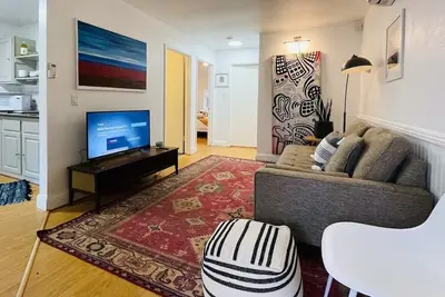 Image de Artist's retreat near the heart of the city