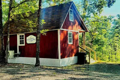 Image de Ozark Mountain Views! Pet-friendly Cabin w\/Jacuzzi Tub on 5 Acres