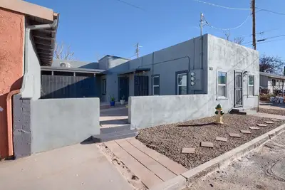 Image de Suites on San Pedro - Unit B