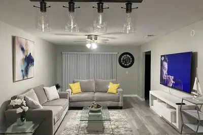 Image de Cozy Sarasota home near beaches downtown airport Anna Maria Island, Siesta Beach