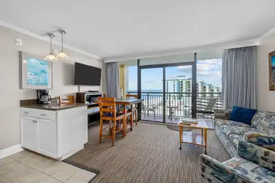 Image de New, Caravelle Resort, Amazing Oceanview, Updated!