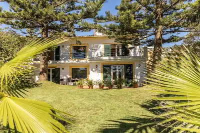Appartement du 1er étage \"Villa Echium T2\" avec deux chambres et jardin partagé