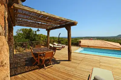 Image de Maison En Pierre Vue mer Piscine privée\/chauffée U Pagliaghju