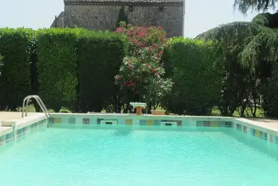 Image de Insolite Bois & Verdure / Piscine et Tennis Privés / A Deux Pas D' Uzes - Samane