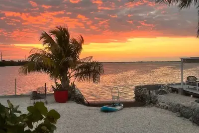 Image de Stunning Oceanfront Keys Home
