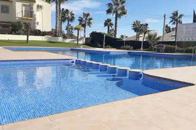 Image de Summer & Winter Sun. . . . . . . 500m Walk To Plaza - Huge Winter Discounts!