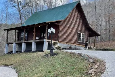 Image de River Road Hideout Private River Access! Pet friendly