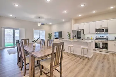 Image de Pet-Friendly Ozark Home w\/ Yard & Patio