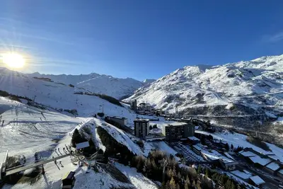 Image de Appartement Les Ménuires skis aux pieds