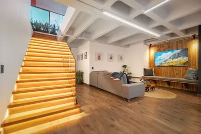 Image de ❤ Medellín Luxury Penthouse l Private Jacuzzi l Multiple Balconies