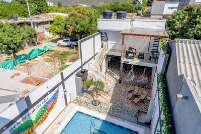 Image de Comfort+Tranquility=Romantic Studio Apartment with Pool and Parking
