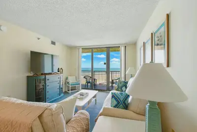 Image de Weekly Special! Comfortable Unit With Ocean View! Beachfront Pool! - Ot403