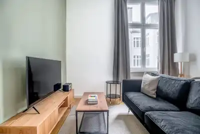Image de Impeccable Charlottenburg Studio nr KaDeWe, by Blueground