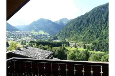 Image de Châtel - Roitet : Appartement 3p, calme, vue imprenable dans Chalet Lou P'nots