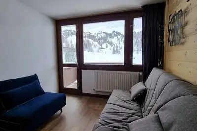 Image de Studio rénové cosy à Plagne Centre avec balcon, skis aux pieds