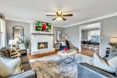 Image de Ath - Smyrna - 5br - Pet Friendly -Fenced (autumn)