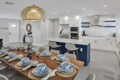 Image de Modern 4 Br  - Heated Pool - Game Room - Arcades- Kosher Option