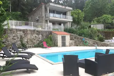 Image de Luxury house with private pool and panoramic jacuzzi, on the doorstep of Gerês