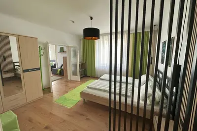 Image de Apartment with veranda, children welcome, free parking, garden