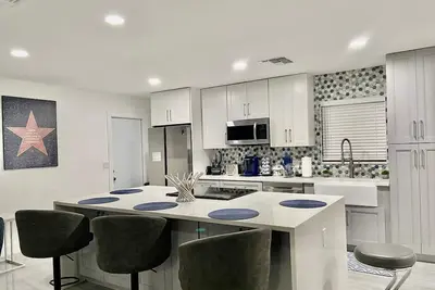 Image de Beautiful 2 Bedroom West Palm Beach Home