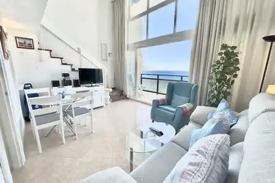 Image de Skol 609 - Duplex 1 Bedroom in Skol Marbella with Amazing Sea Views.