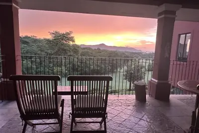 Image de Stunning Ocean & Golf View 4 Br + 300 sf Loft in Reserva Conchal