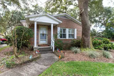 Image de Quiet Condo ~ 10 Mi to Dtwn Pensacola