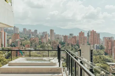 Image de 2br - View of Medellin - Private Hot Tub - Ac - Terrace Wake 1211