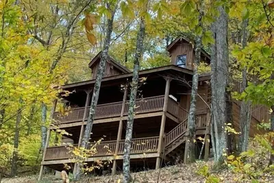 Image de Wolf Laurel Bee Mountain Retreat - Pet Friendly