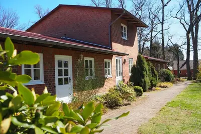 Image de Separate bright cornflower vacation apartment on a former farm