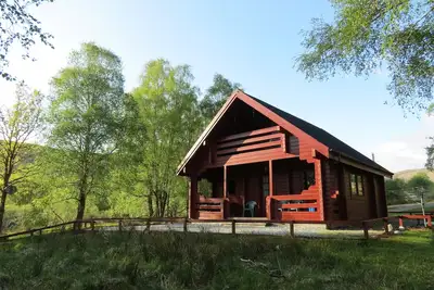 Image de Pine Lodge Cosy Cabin With 2 Bedrooms. Open all year. 15 miles from Fort William